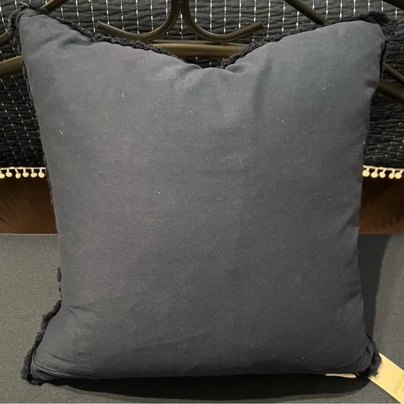 NWT Decorative Accent Pillow - Picture 2 of 7